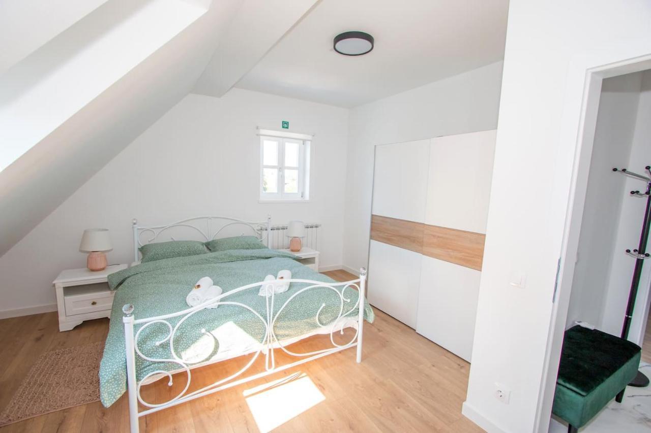 Apartmani Kac Karlovac Esterno foto