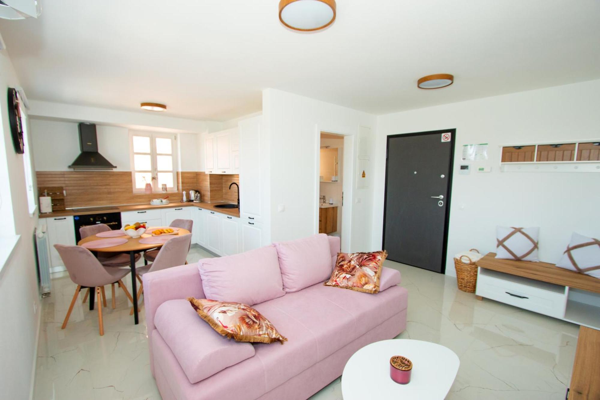 Apartmani Kac Karlovac Esterno foto