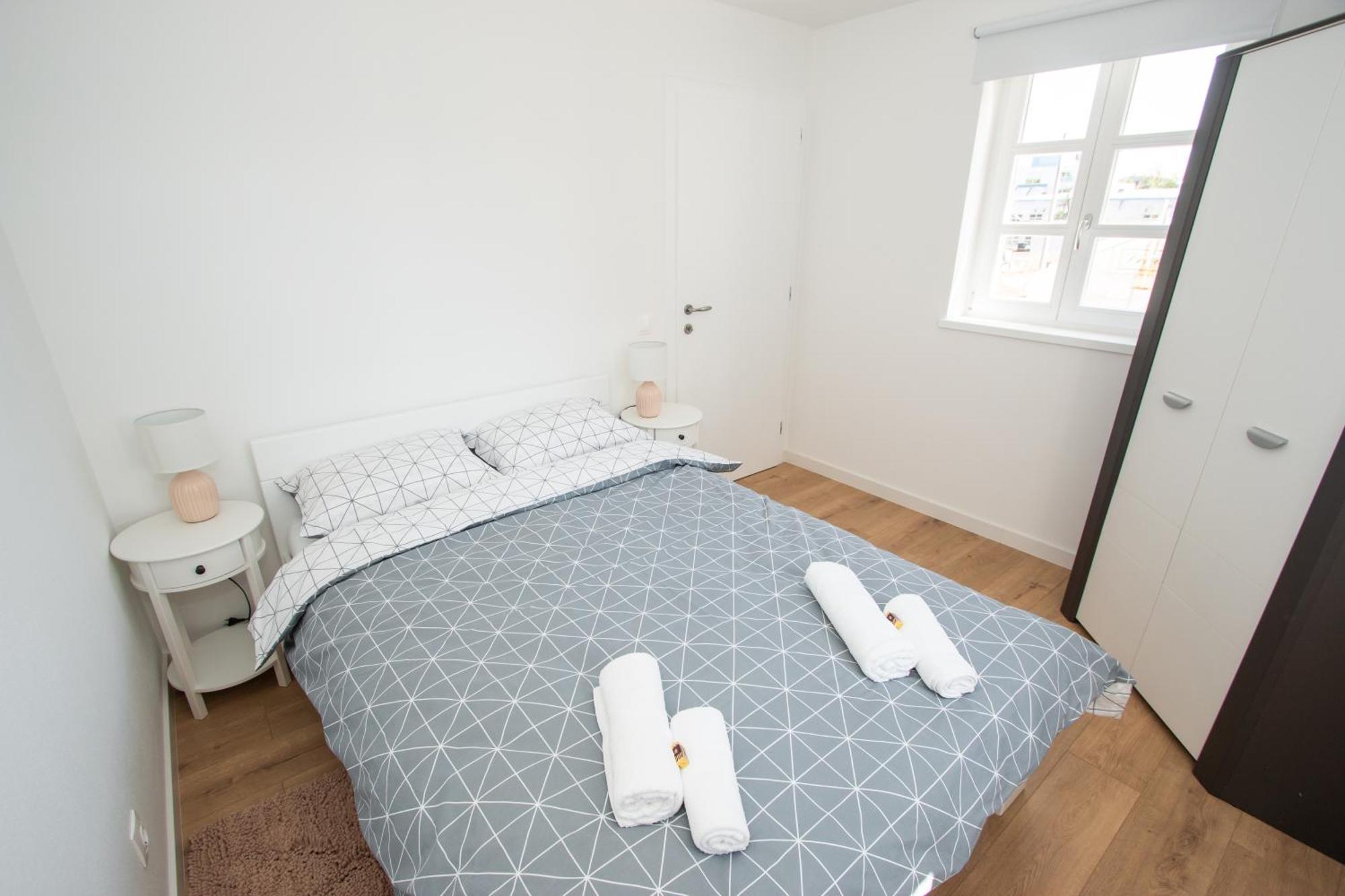 Apartmani Kac Karlovac Esterno foto