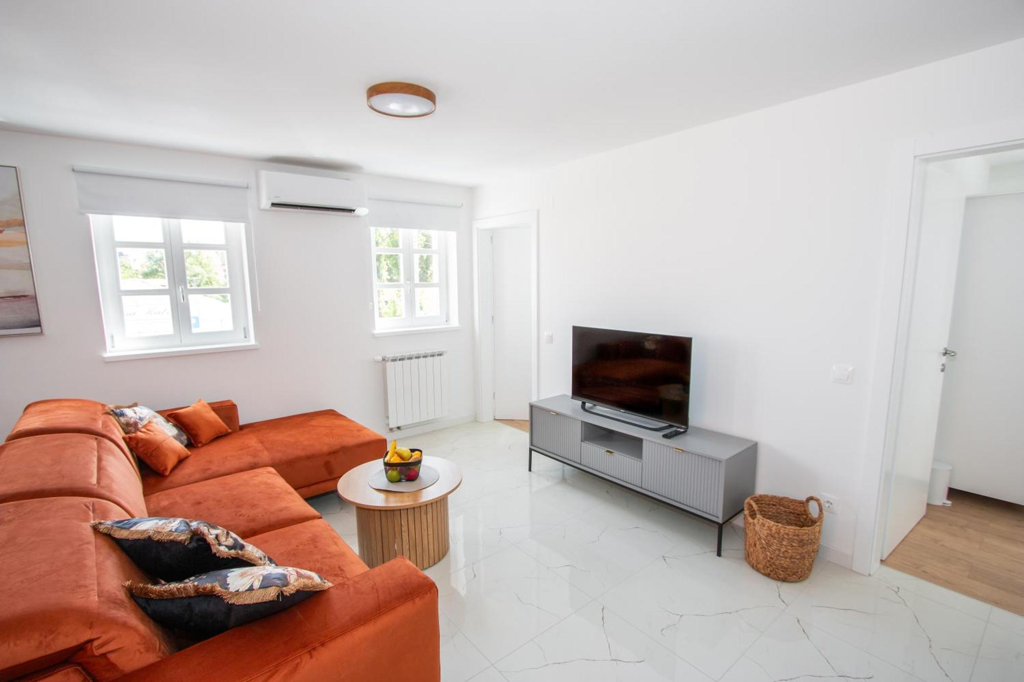 Apartmani Kac Karlovac Esterno foto